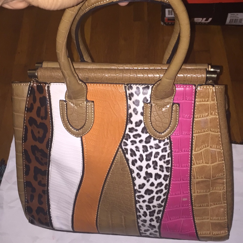 Cute Patchwork Purse! - image 1